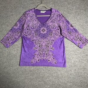 Cactus Bay Apparel Top‎ Size 2xl Artsy Rhinestones Purple All Over Print